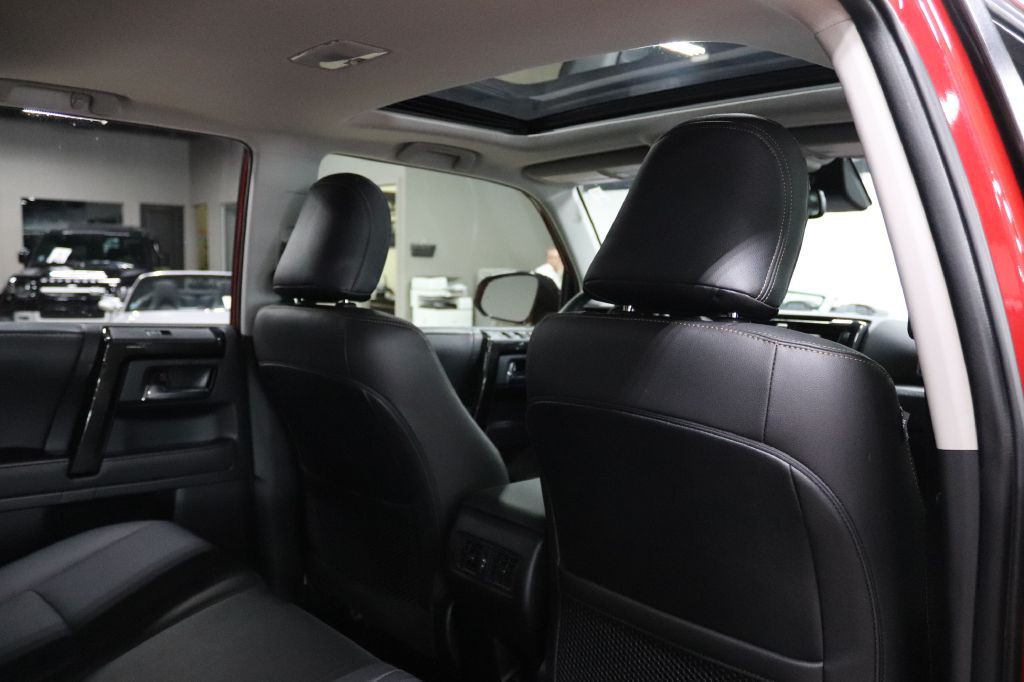 2023 Toyota 4Runner Image 21