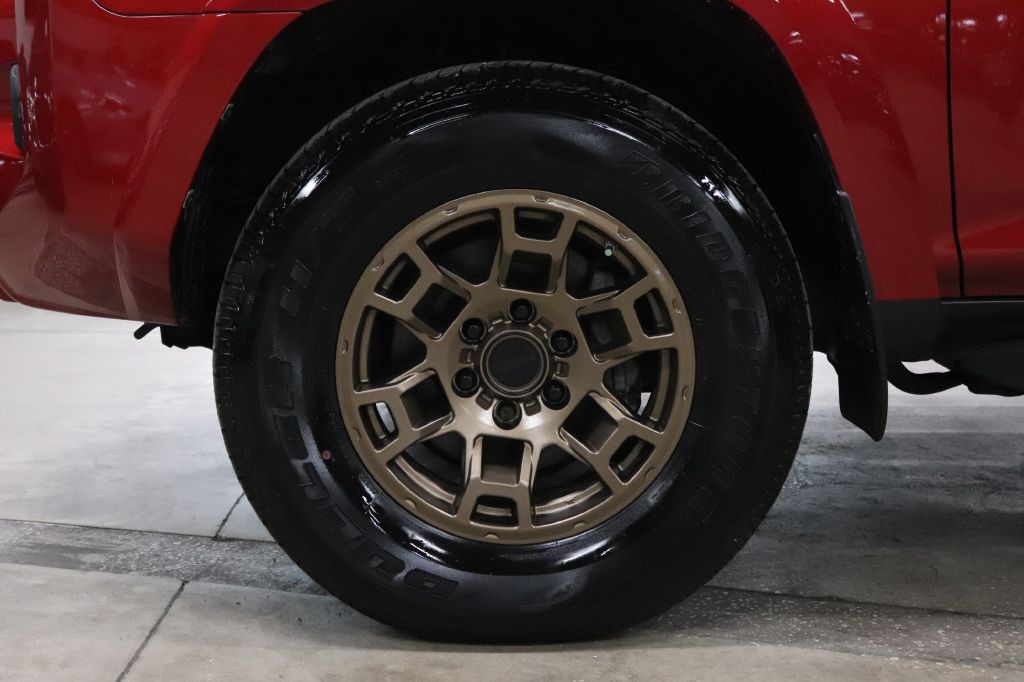 2023 Toyota 4Runner Image 38