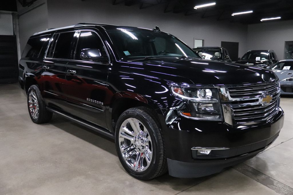 2020 Chevrolet Suburban Image 5