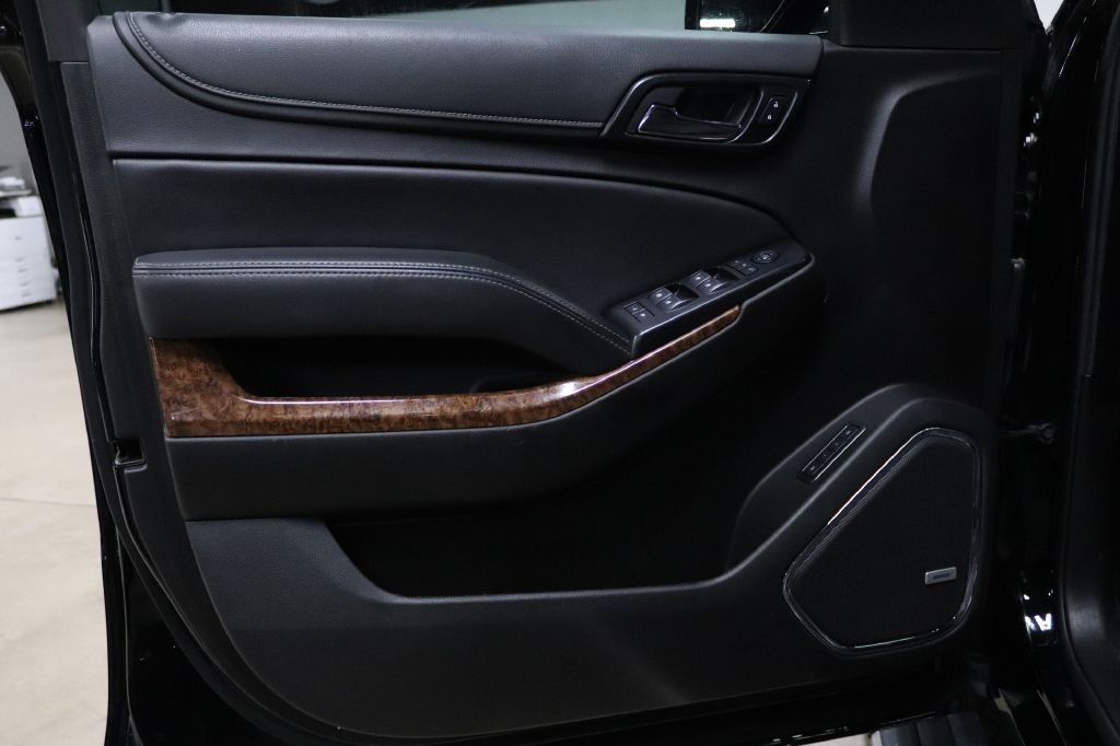 2020 Chevrolet Suburban Image 7