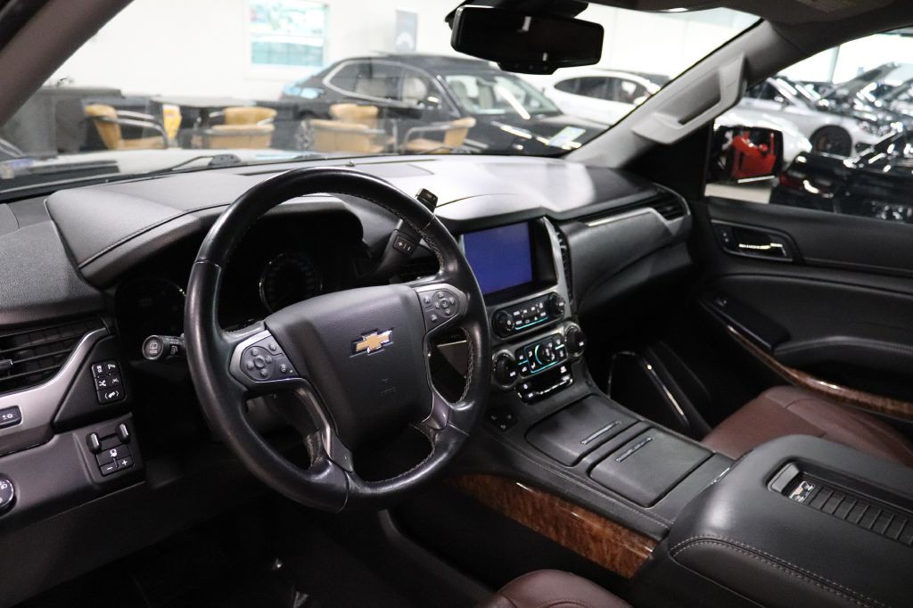 2020 Chevrolet Suburban Image 10