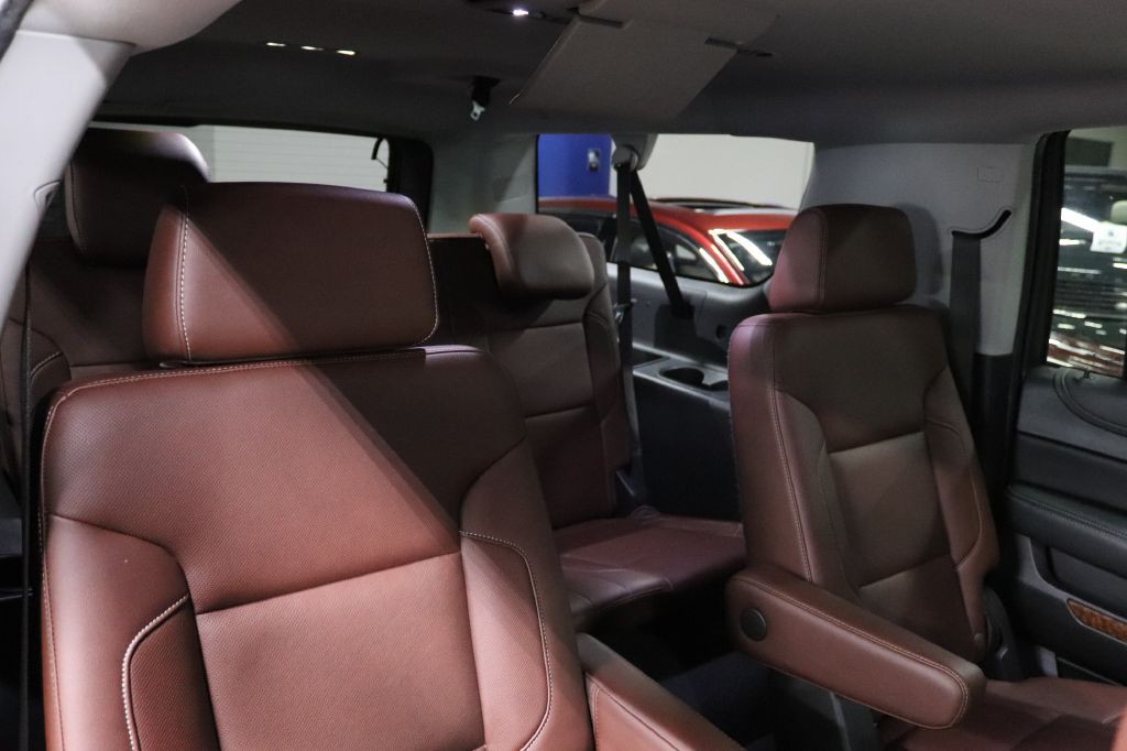 2020 Chevrolet Suburban Image 19