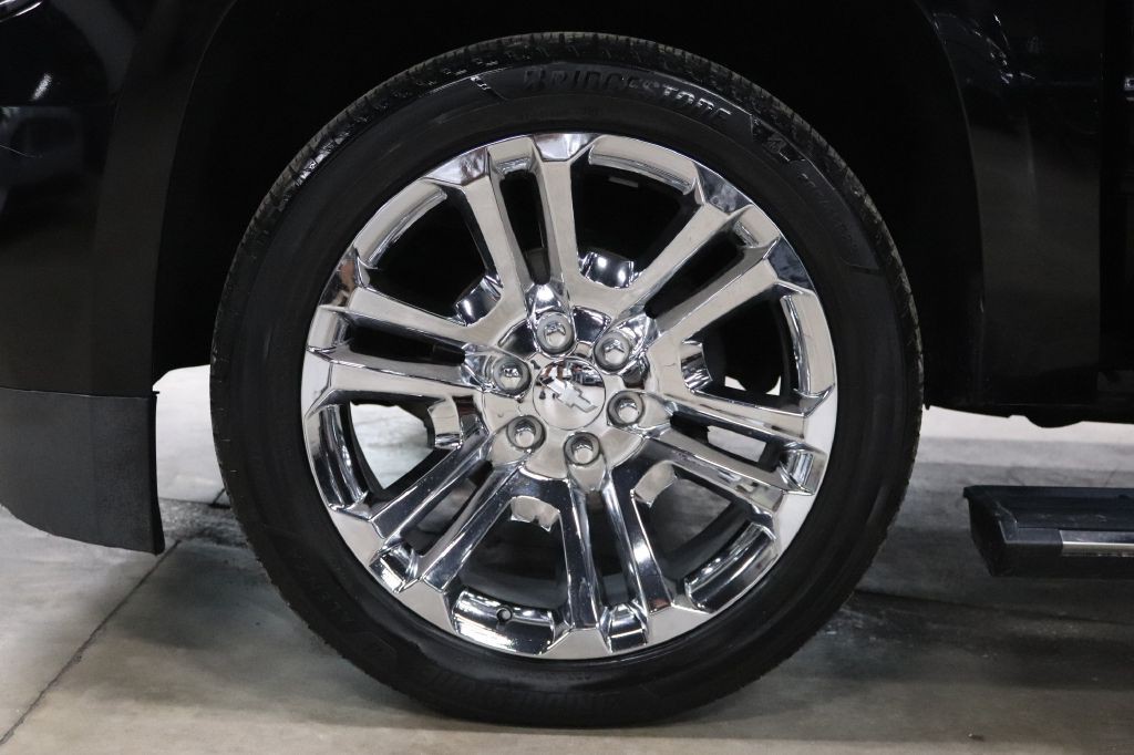 2020 Chevrolet Suburban Image 33