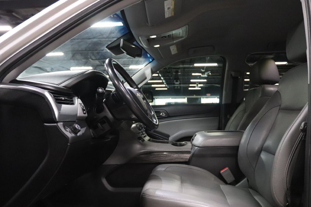 2020 Chevrolet Suburban Image 9