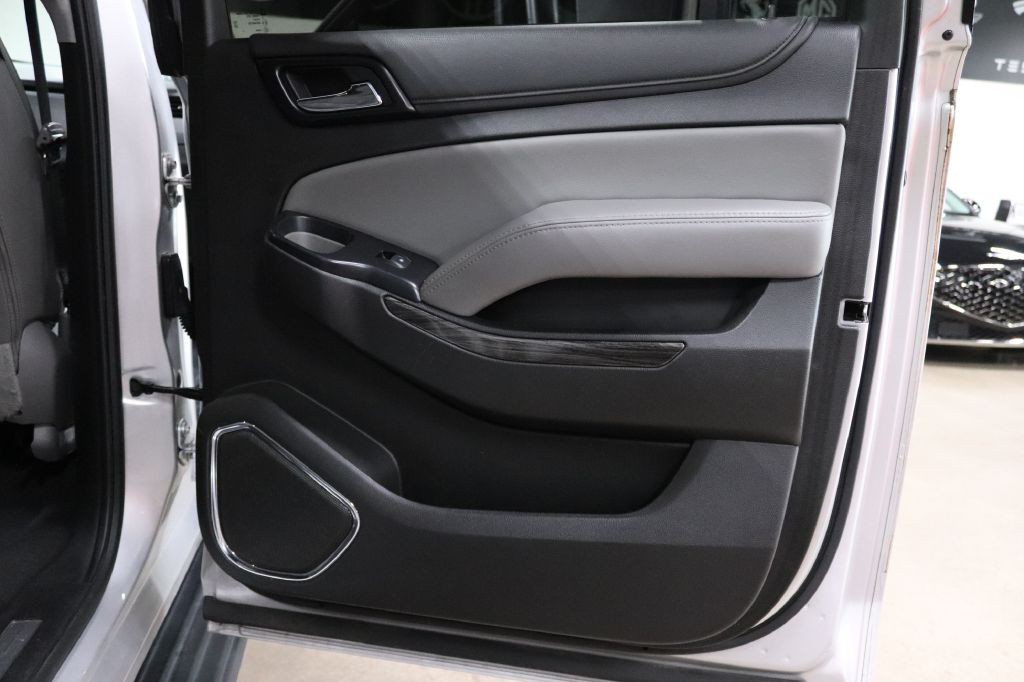 2020 Chevrolet Suburban Image 17