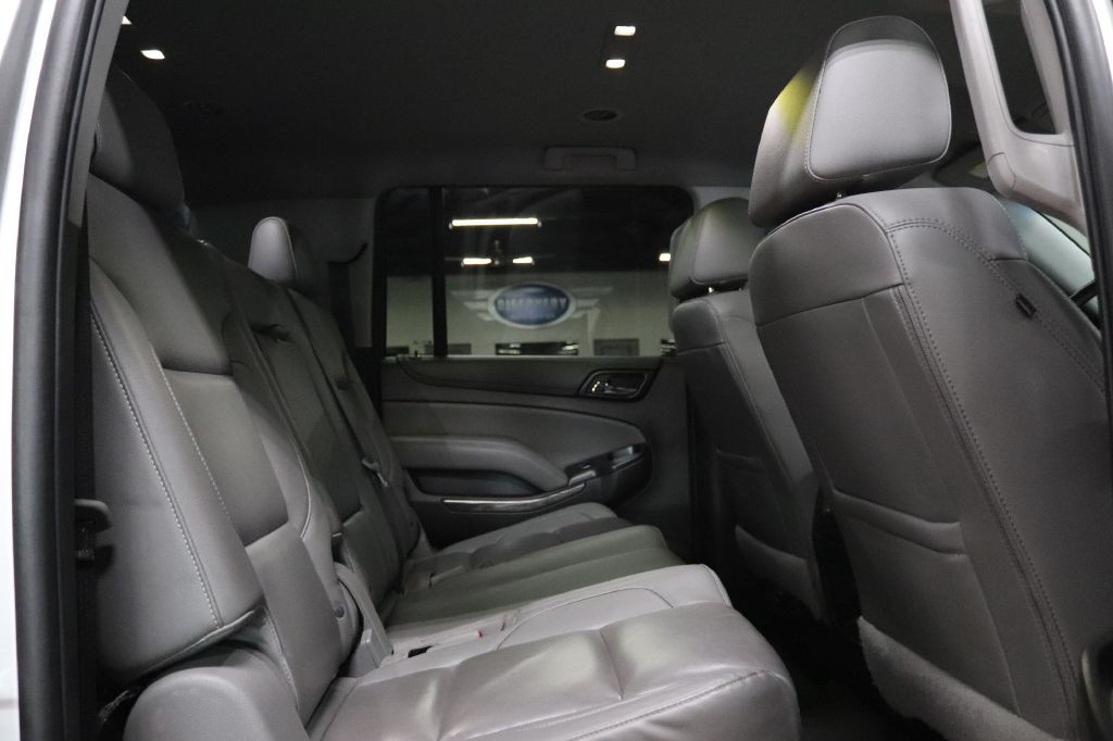 2020 Chevrolet Suburban Image 18