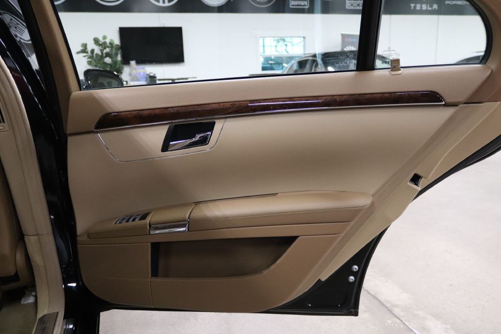 2007 Mercedes-Benz S-Class Image 18