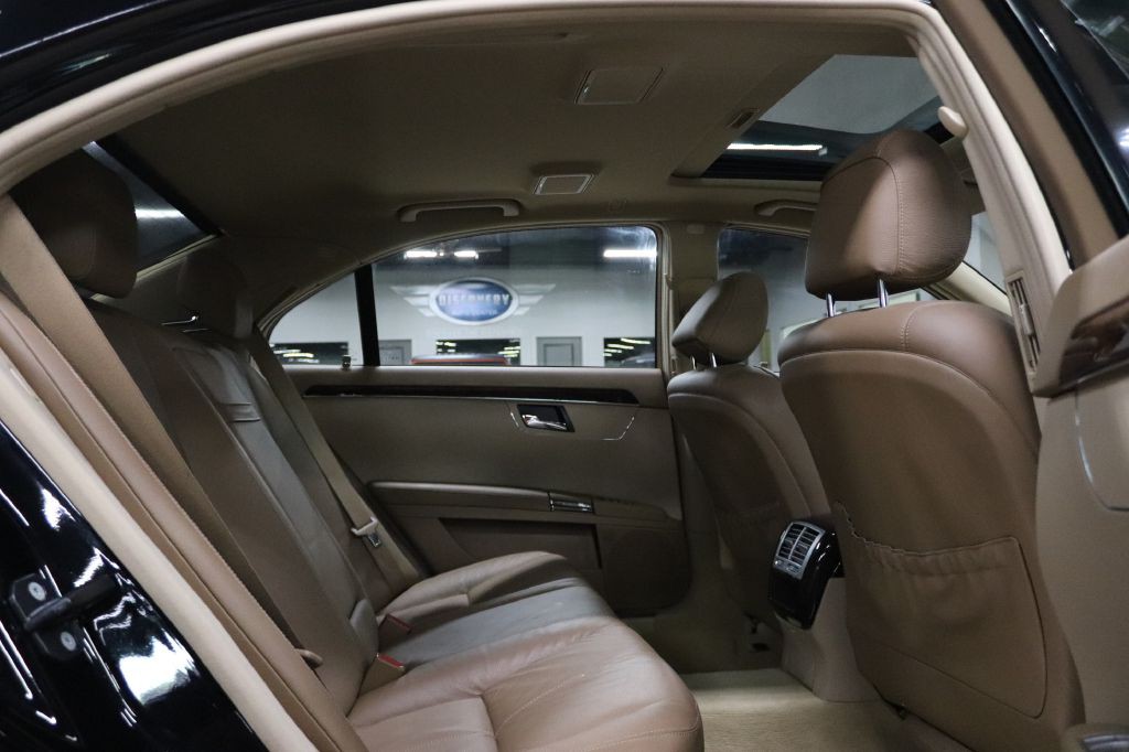 2007 Mercedes-Benz S-Class Image 19