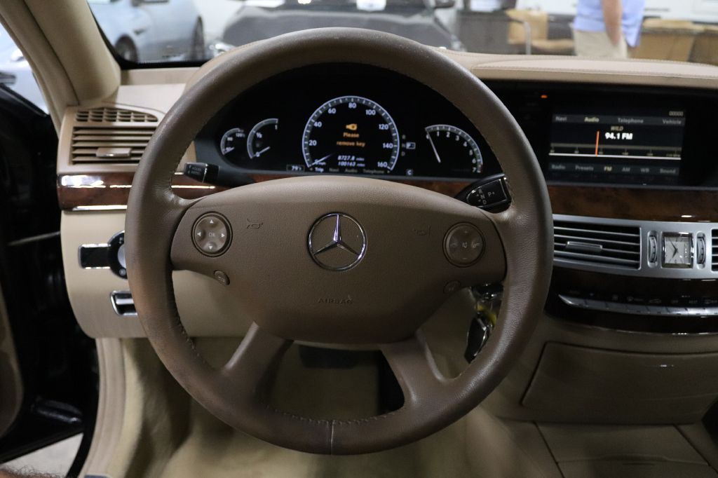 2007 Mercedes-Benz S-Class Image 27