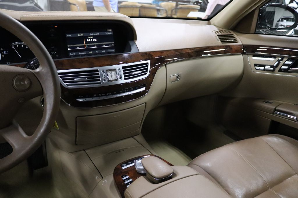 2007 Mercedes-Benz S-Class Image 28