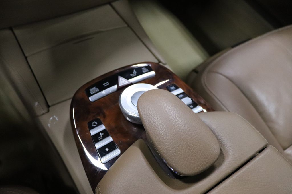 2007 Mercedes-Benz S-Class Image 29