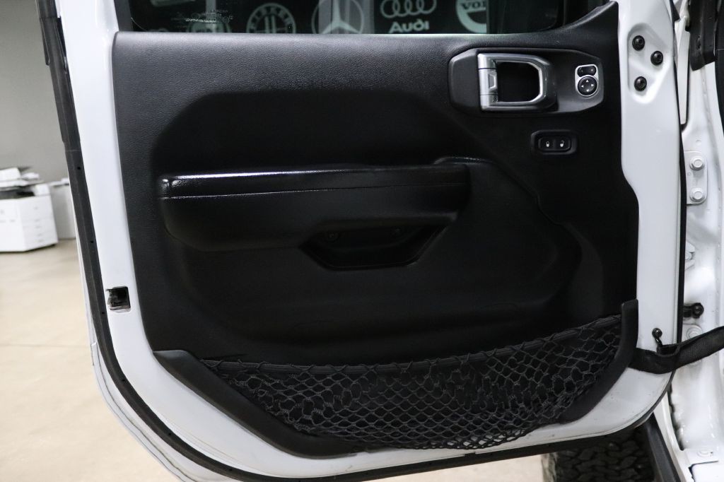 2021 Jeep Wrangler Unlimited Image 9