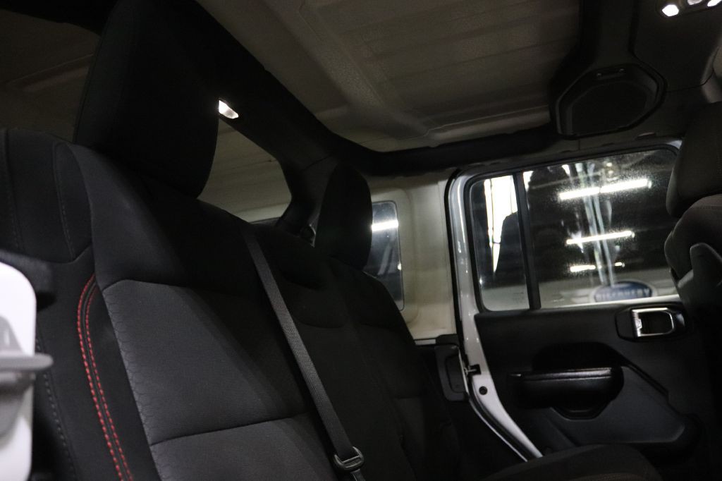 2021 Jeep Wrangler Unlimited Image 29