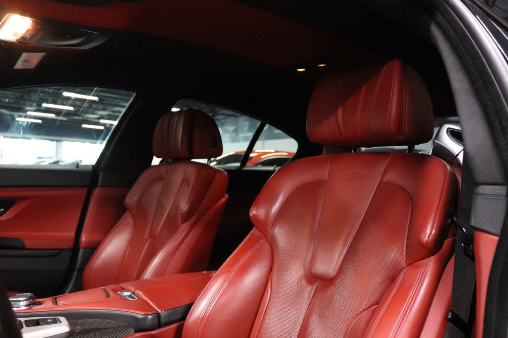 2016 BMW M6 Image 11