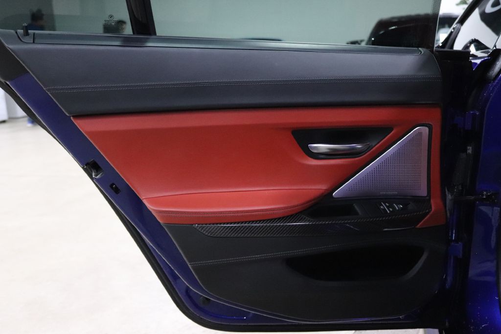 2016 BMW M6 Image 13