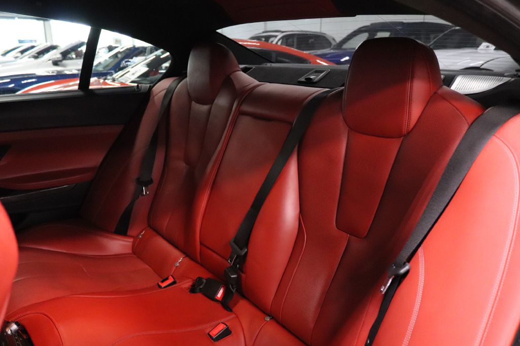 2016 BMW M6 Image 15