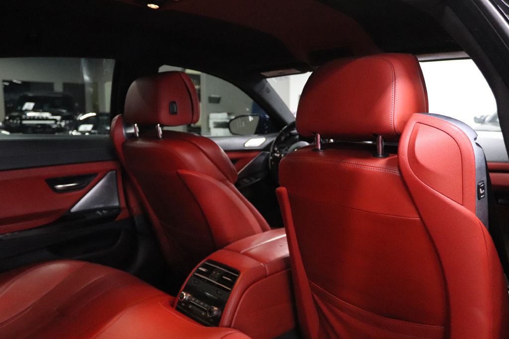2016 BMW M6 Image 21