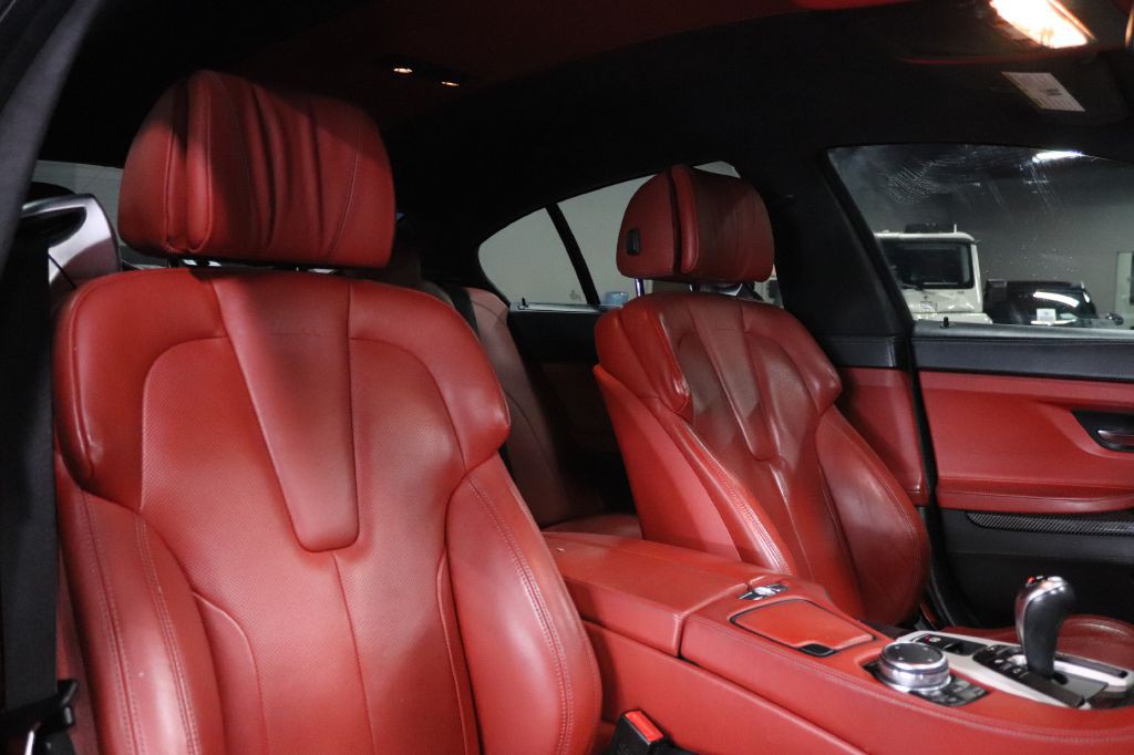 2016 BMW M6 Image 24