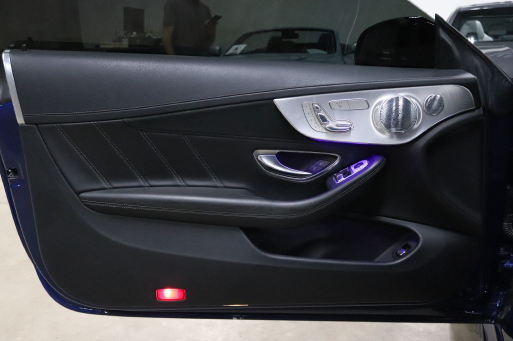 2019 Mercedes-Benz C-Class Image 9
