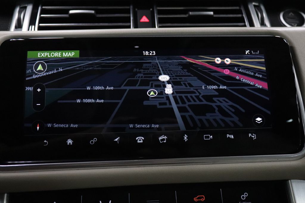 2021 Land Rover Range Rover Image 15