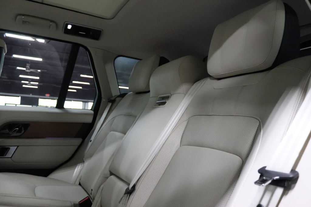 2021 Land Rover Range Rover Image 23