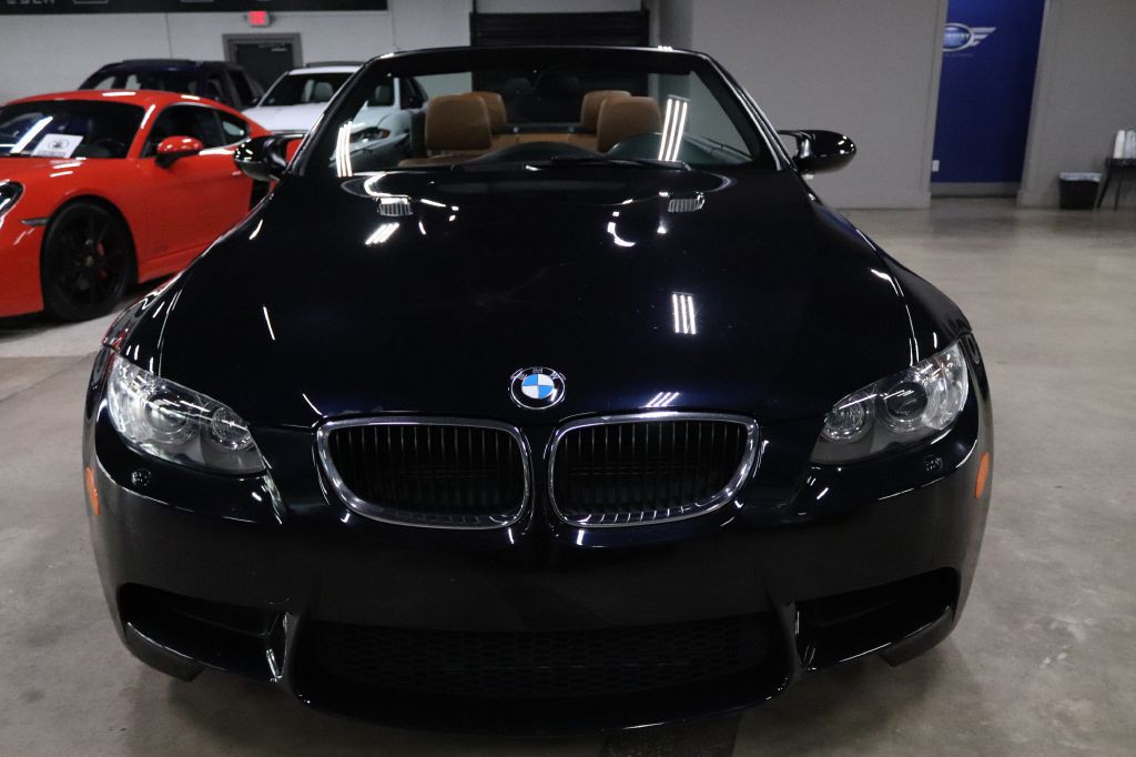 2012 BMW M3 Image 16