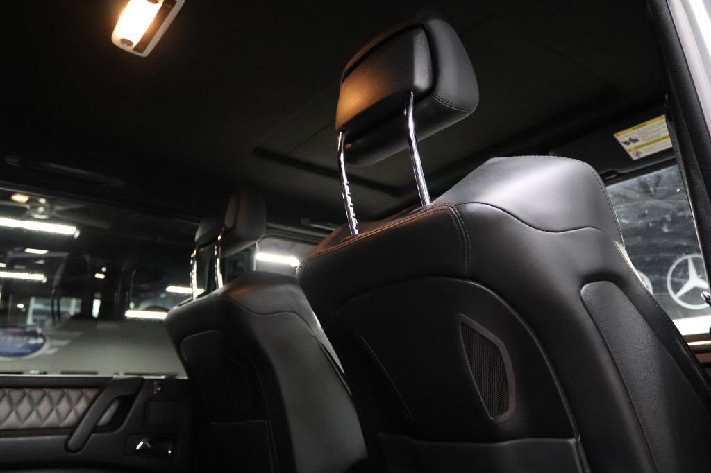 2015 Mercedes-Benz G-Class Image 25