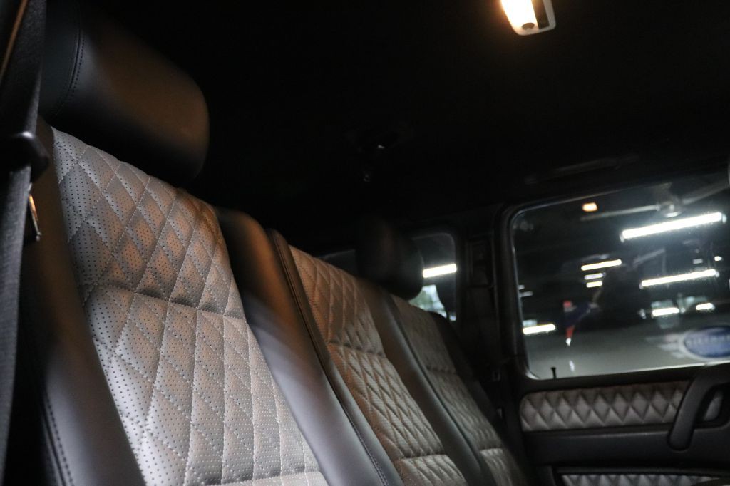 2015 Mercedes-Benz G-Class Image 26