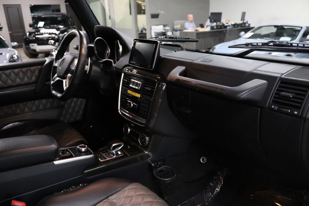 2015 Mercedes-Benz G-Class Image 28