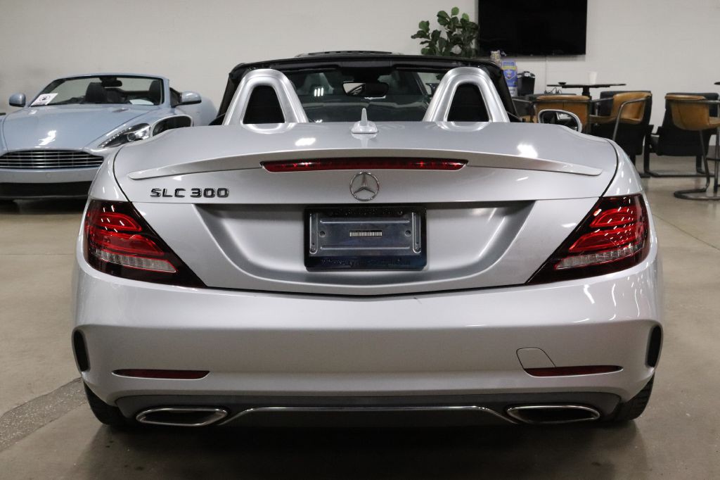2017 Mercedes-Benz SLC-Class Image 8