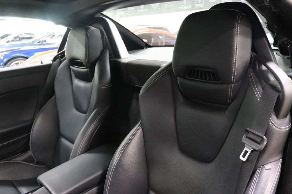 2017 Mercedes-Benz SLC-Class Image 19