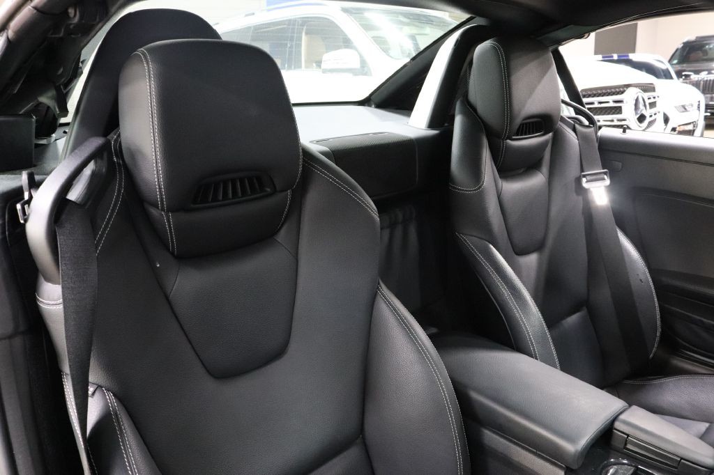 2017 Mercedes-Benz SLC-Class Image 33