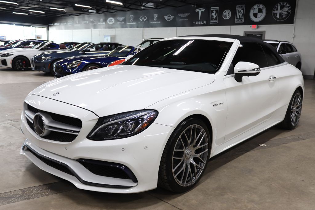 2017 Mercedes-Benz C-Class Image 1