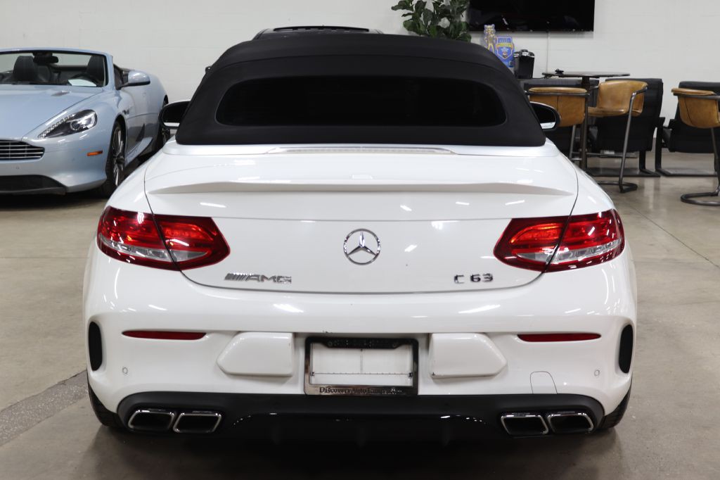 2017 Mercedes-Benz C-Class Image 7