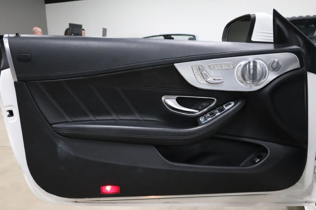 2017 Mercedes-Benz C-Class Image 16