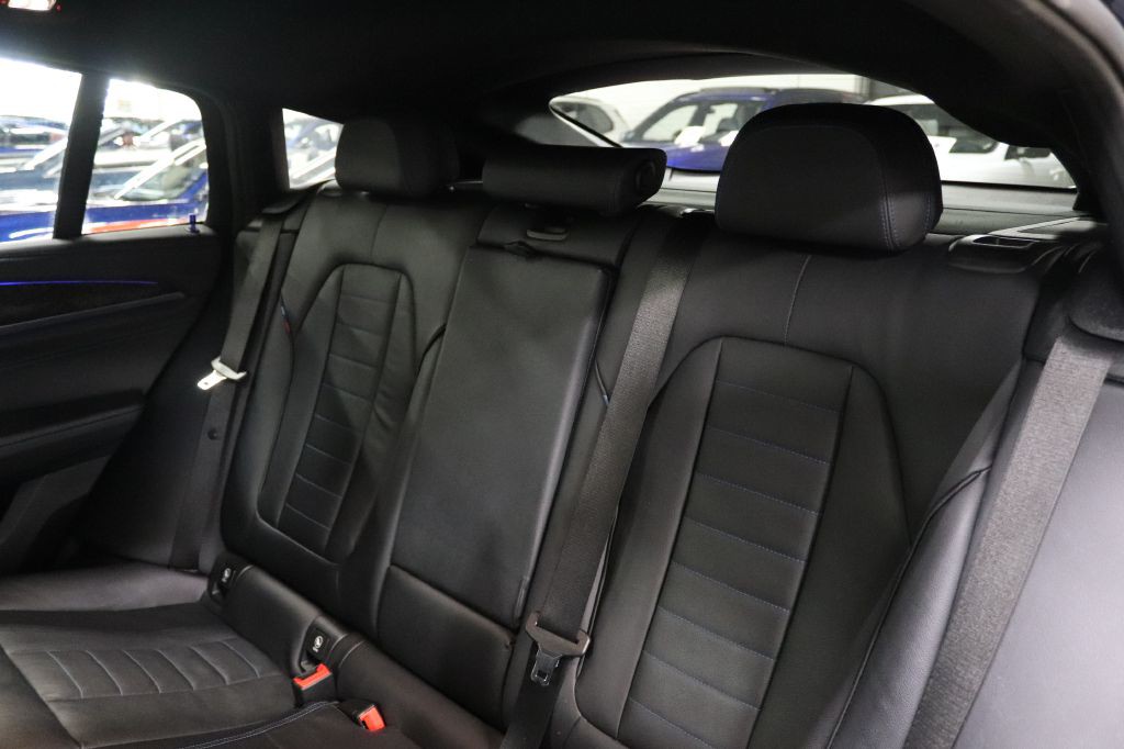 2019 BMW X4 Image 15