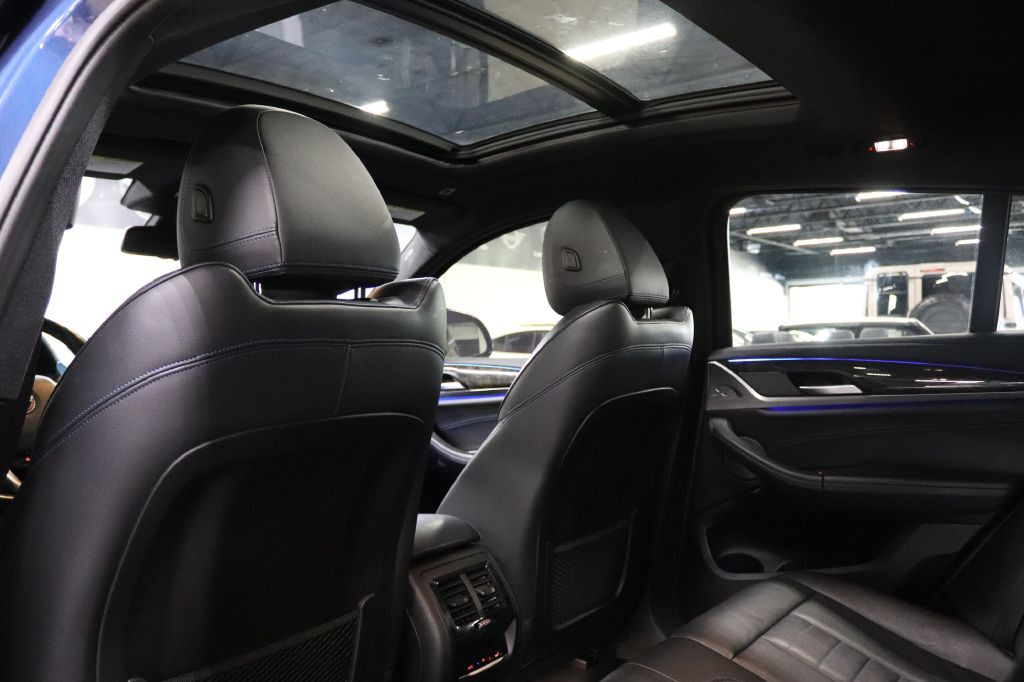 2019 BMW X4 Image 16