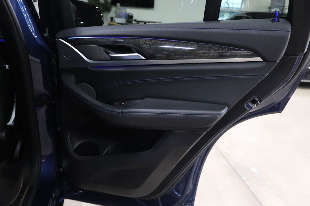 2019 BMW X4 Image 18