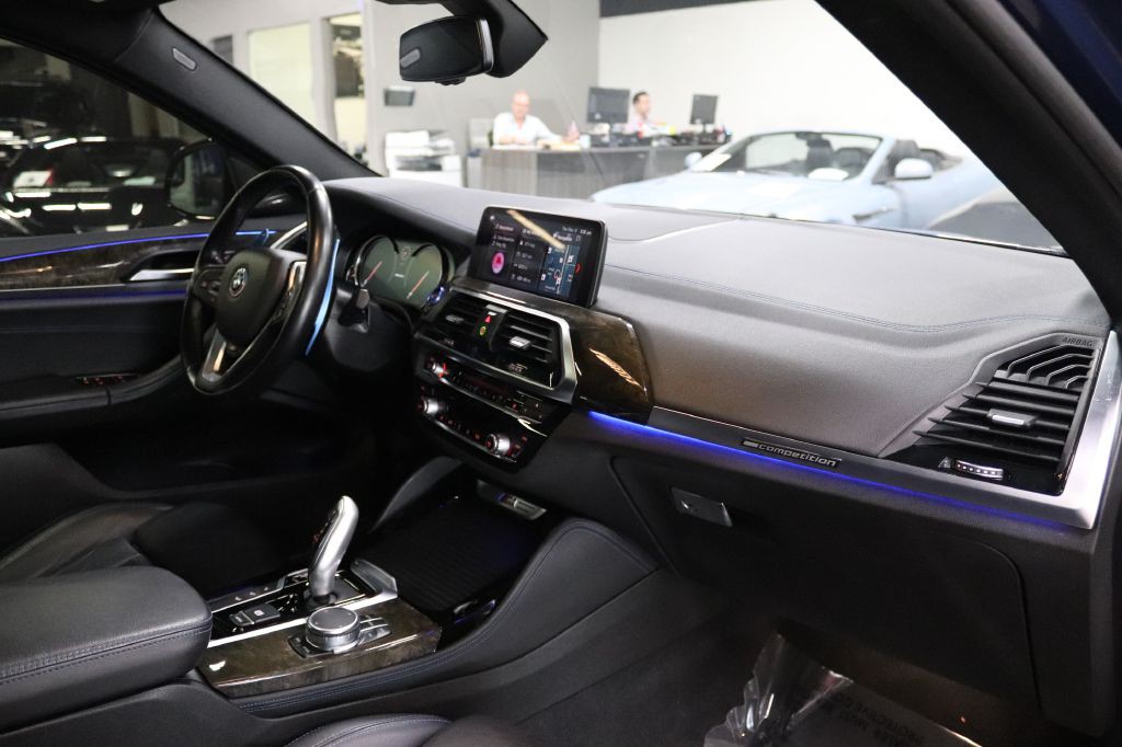 2019 BMW X4 Image 25