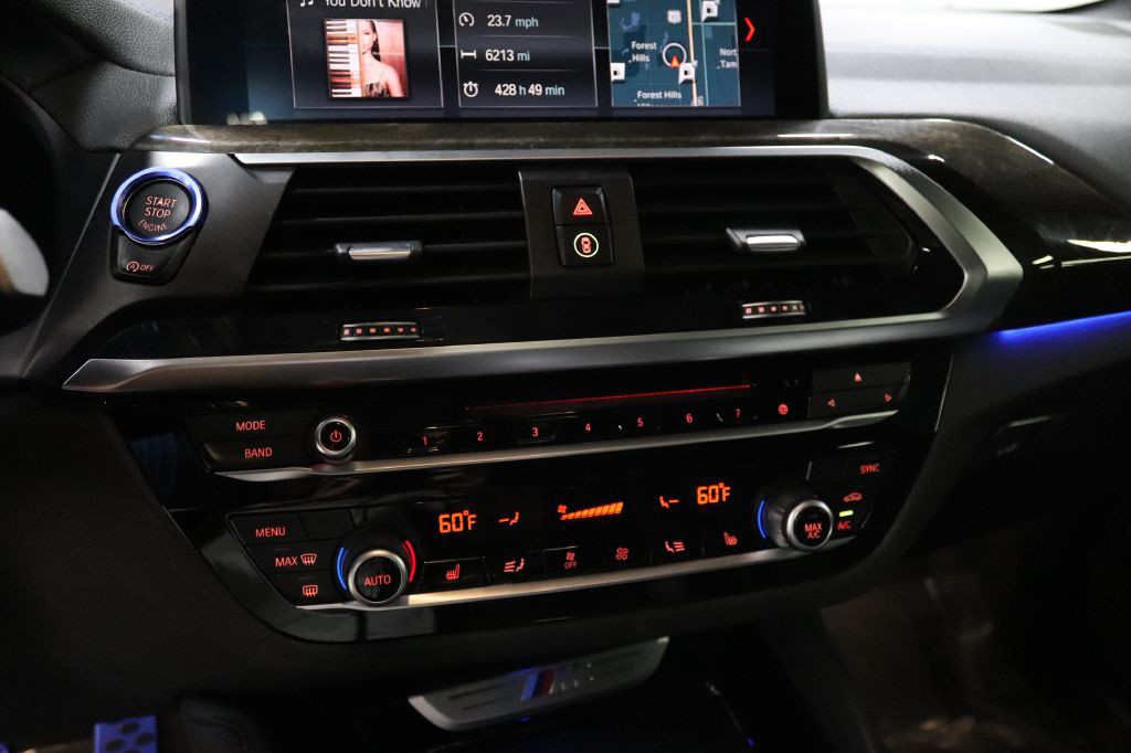 2019 BMW X4 Image 32