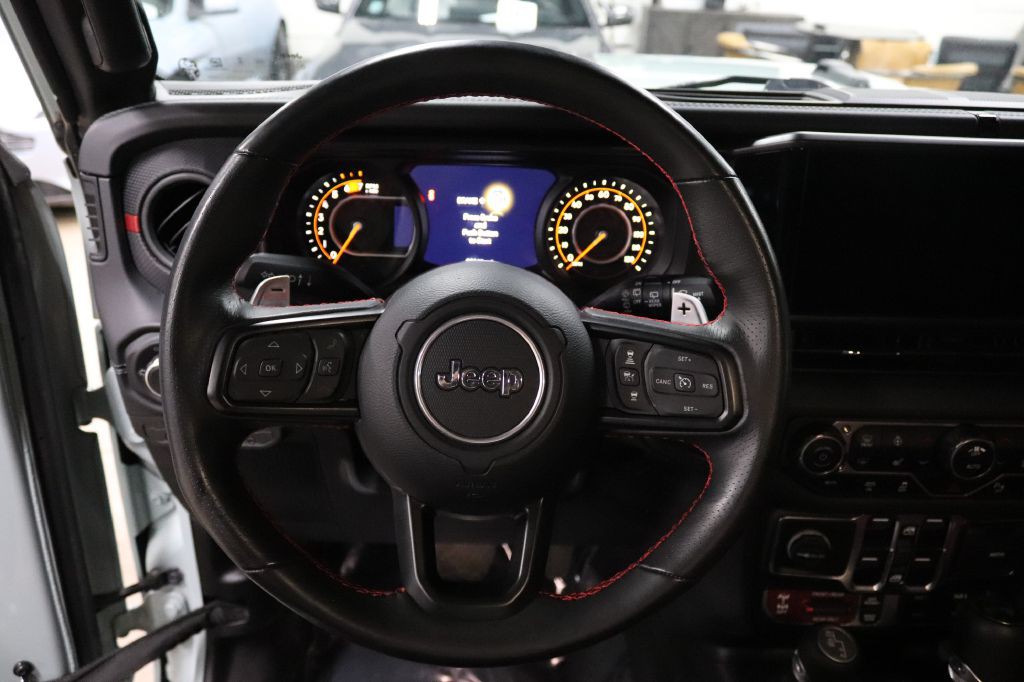 2024 Jeep Wrangler Image 26