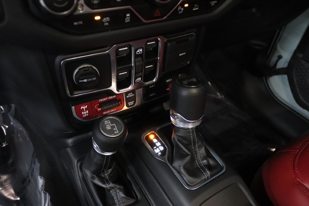 2024 Jeep Wrangler Image 30