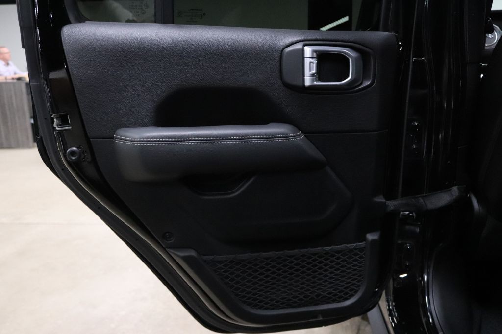 2020 Jeep Wrangler Unlimited Image 13