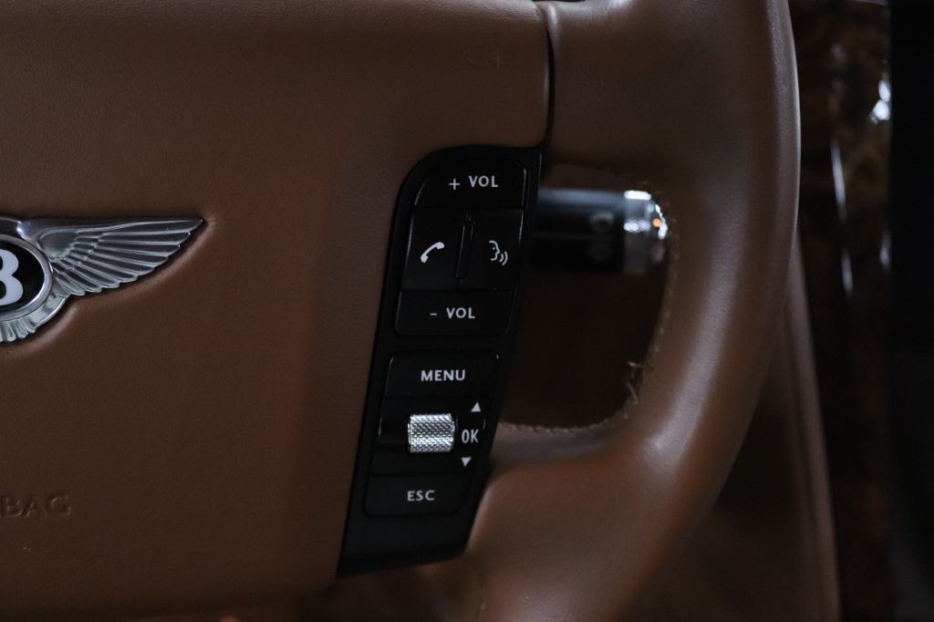 2005 Bentley Continental Image 22