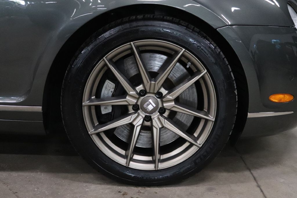 2005 Bentley Continental Image 32