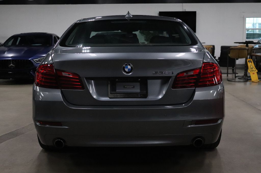 2016 BMW 5 Series Image 4