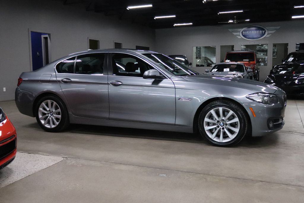 2016 BMW 5 Series Image 6