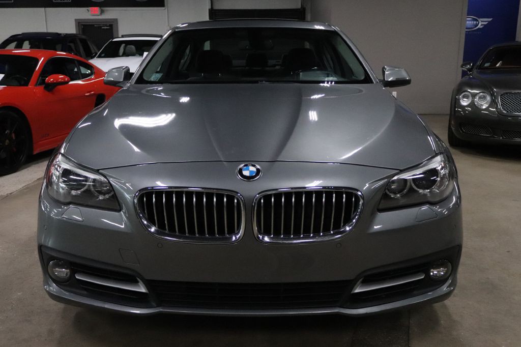 2016 BMW 5 Series Image 8