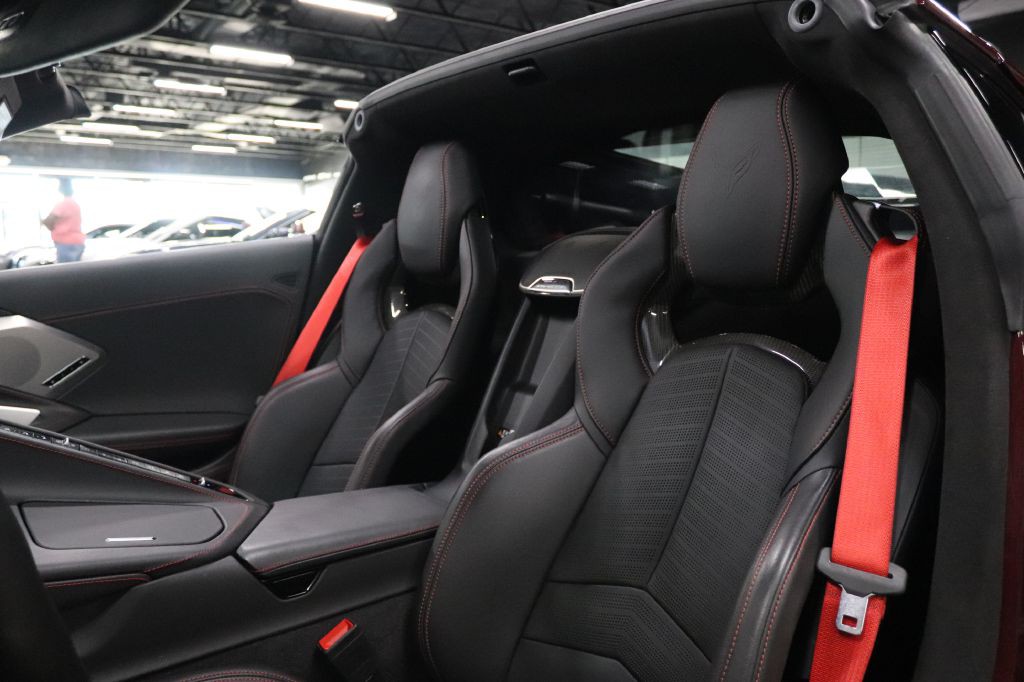 2020 Chevrolet Corvette Image 15