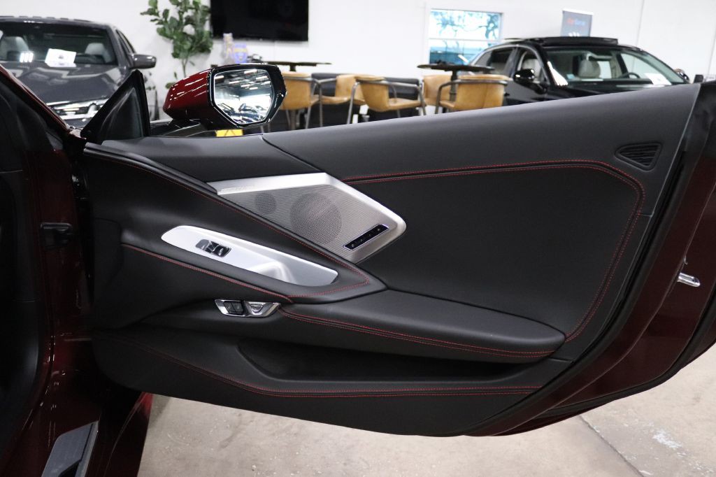 2020 Chevrolet Corvette Image 17